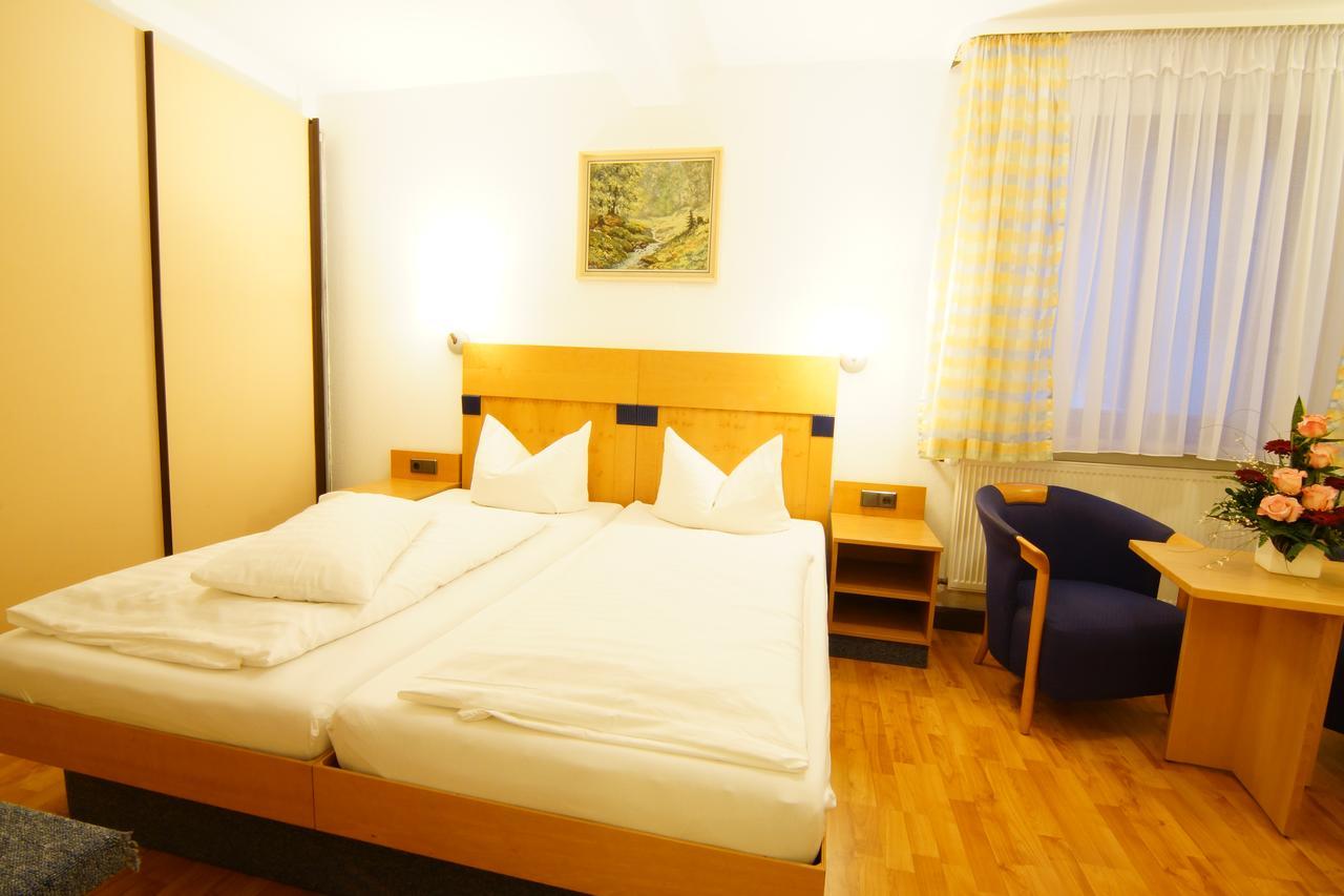 Hotel Spitzenpfeil Michelau in Oberfranken Εξωτερικό φωτογραφία